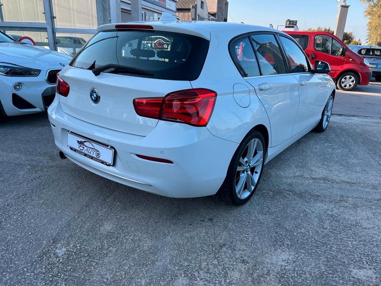 Bmw 118 118d 5p. Sport