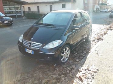 Mercedes-benz A 150 A 150 Coupe Classic Basic