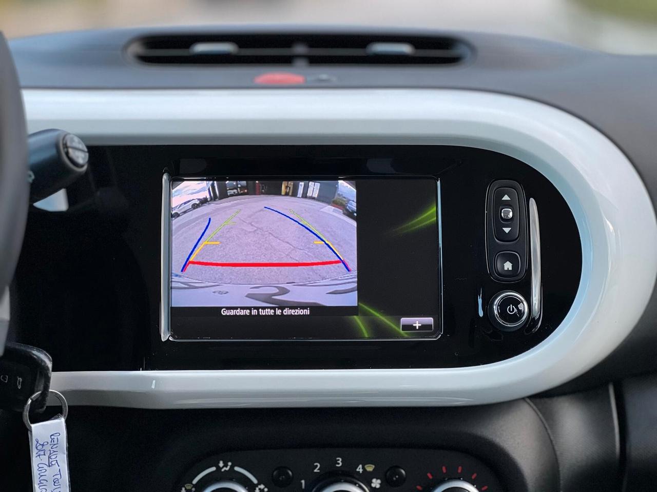 Renault Twingo SCe Zen