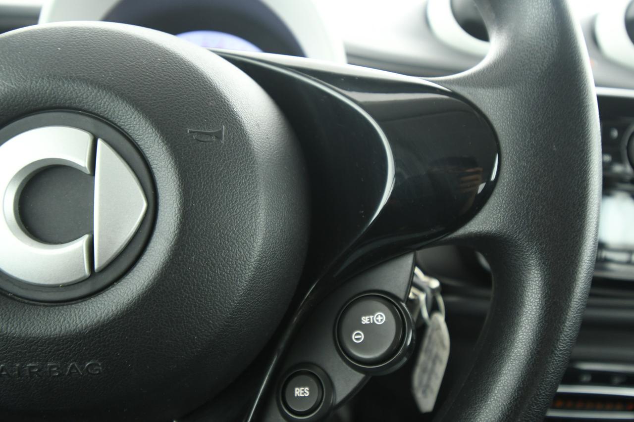 SMART Fortwo 1.0 Youngster 71cv twinamic my18 NEOPATENTATI