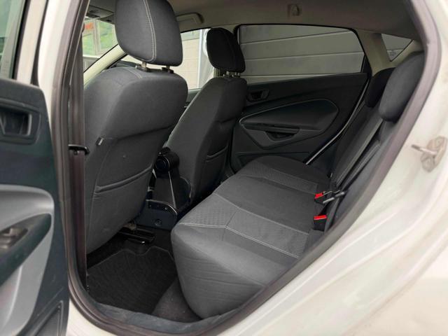 FORD Fiesta 1.4 TDCi 68CV 5 porte Titanium