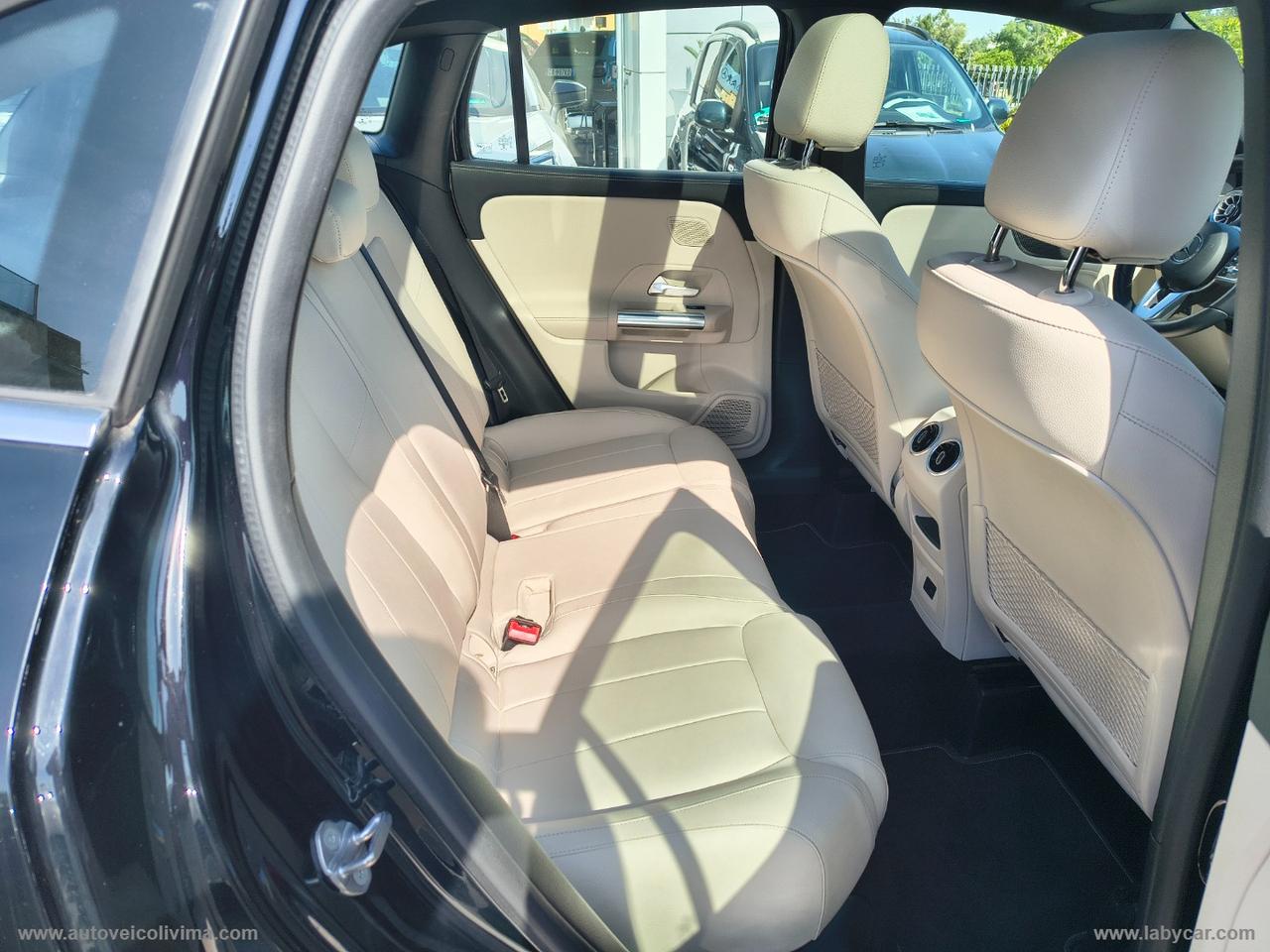 MERCEDES-BENZ GLA 200 d Automatic Sport Plus TETTO APRIBILE - FARI MULTIBEAM