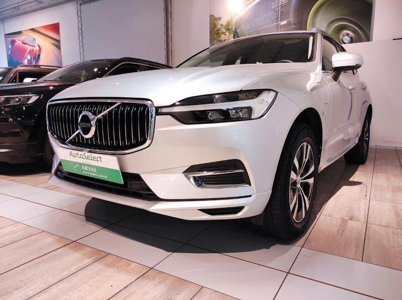 VOLVO XC60 (2017-->) - XC60 T6 Recharge Plug-in Hybrid AWD Inscription Expression