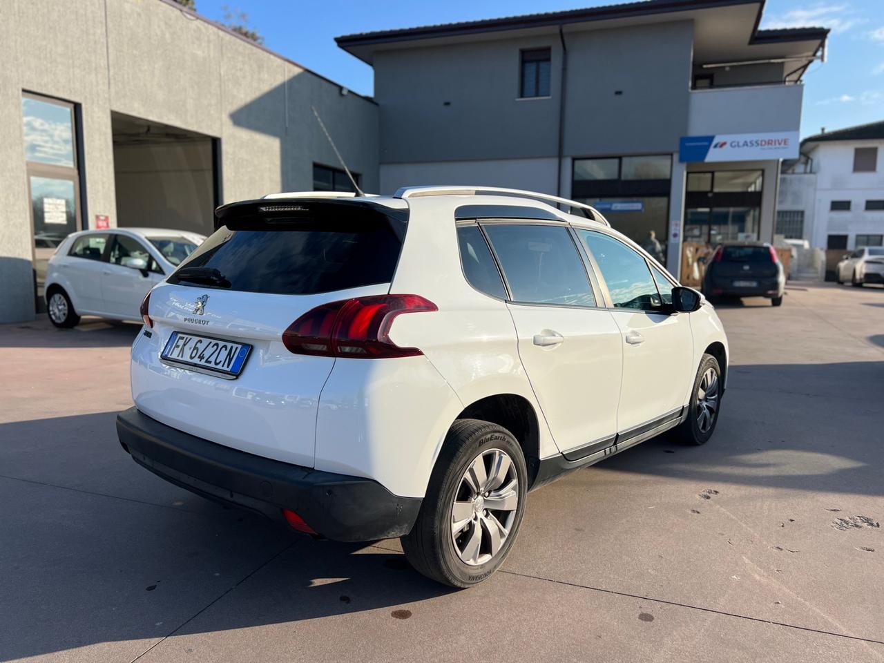 Peugeot 2008 BlueHDi 75 Active