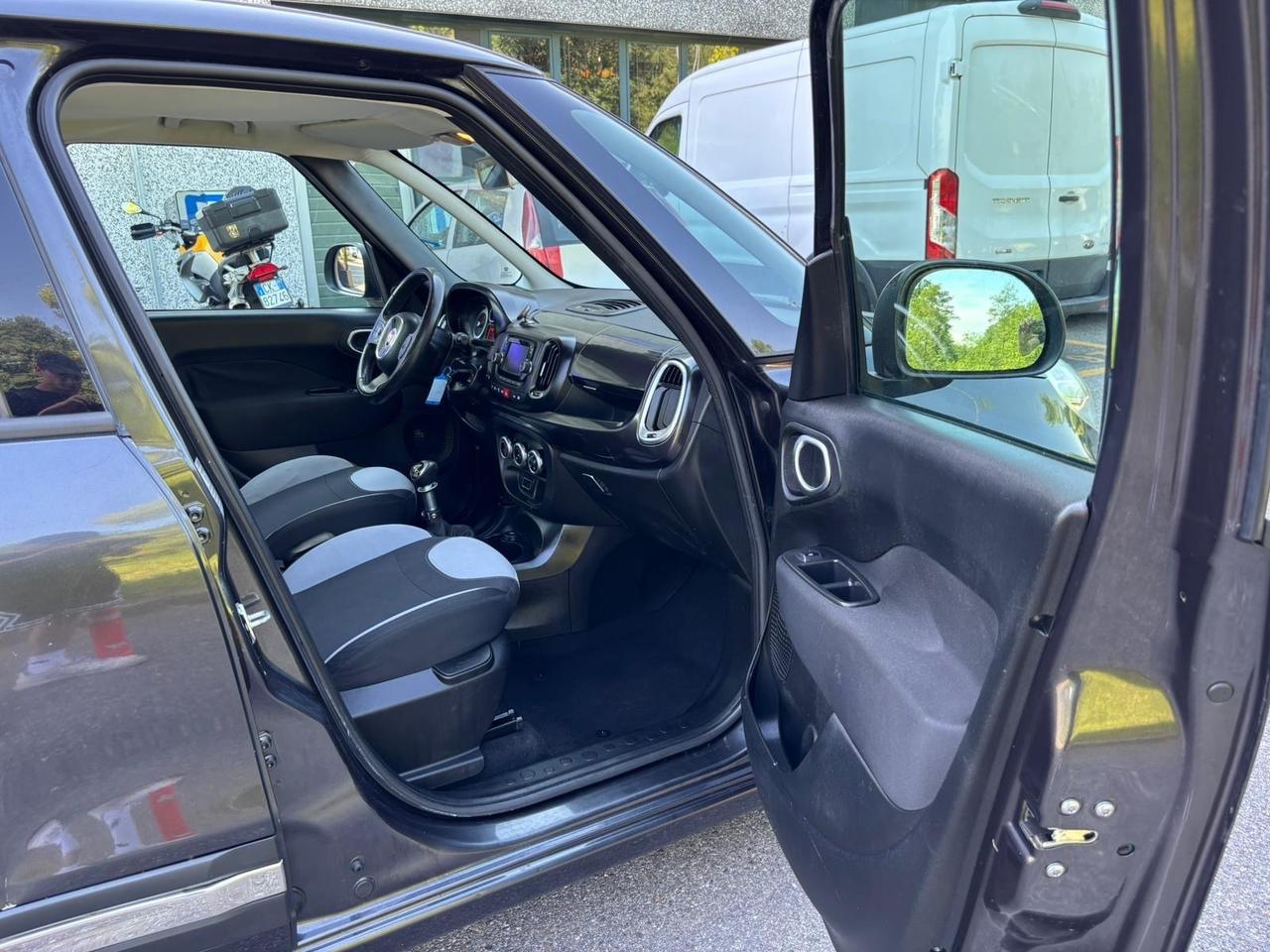 Fiat 500L 1.4 95 CV Pop • SOLO 75.000 KM NEOPATENTATI