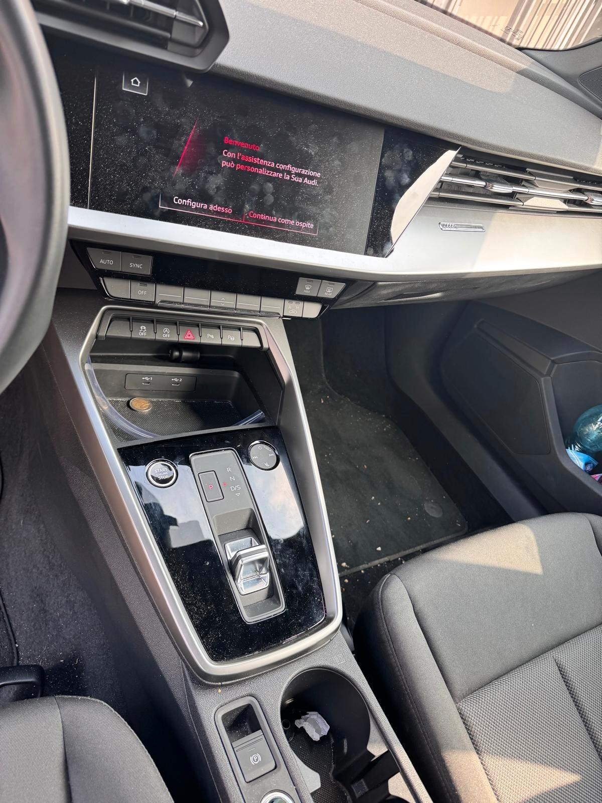 Audi A3 SPB 30 g-tron S tronic line edition