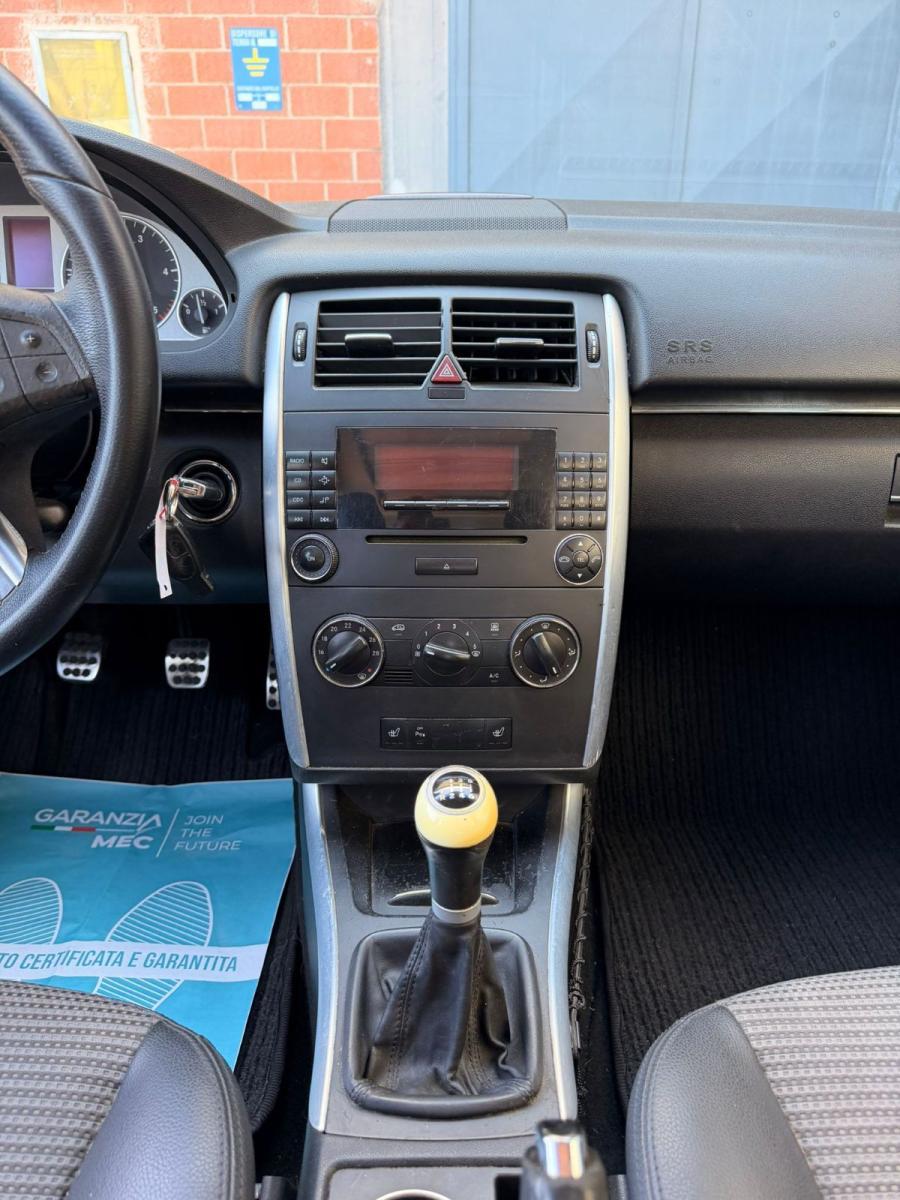MERCEDES - Classe B - 200 CDI Chrome