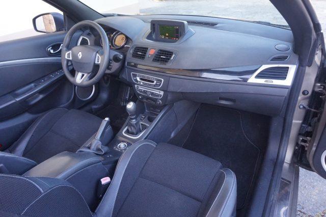 RENAULT Megane Mégane C-C 1.5 dCi 110CV Luxe