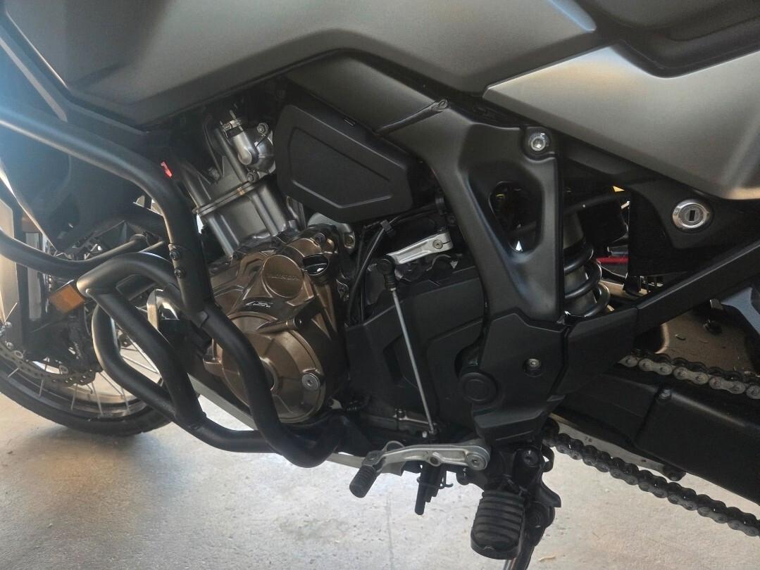 Honda Africa Twin XRV 750