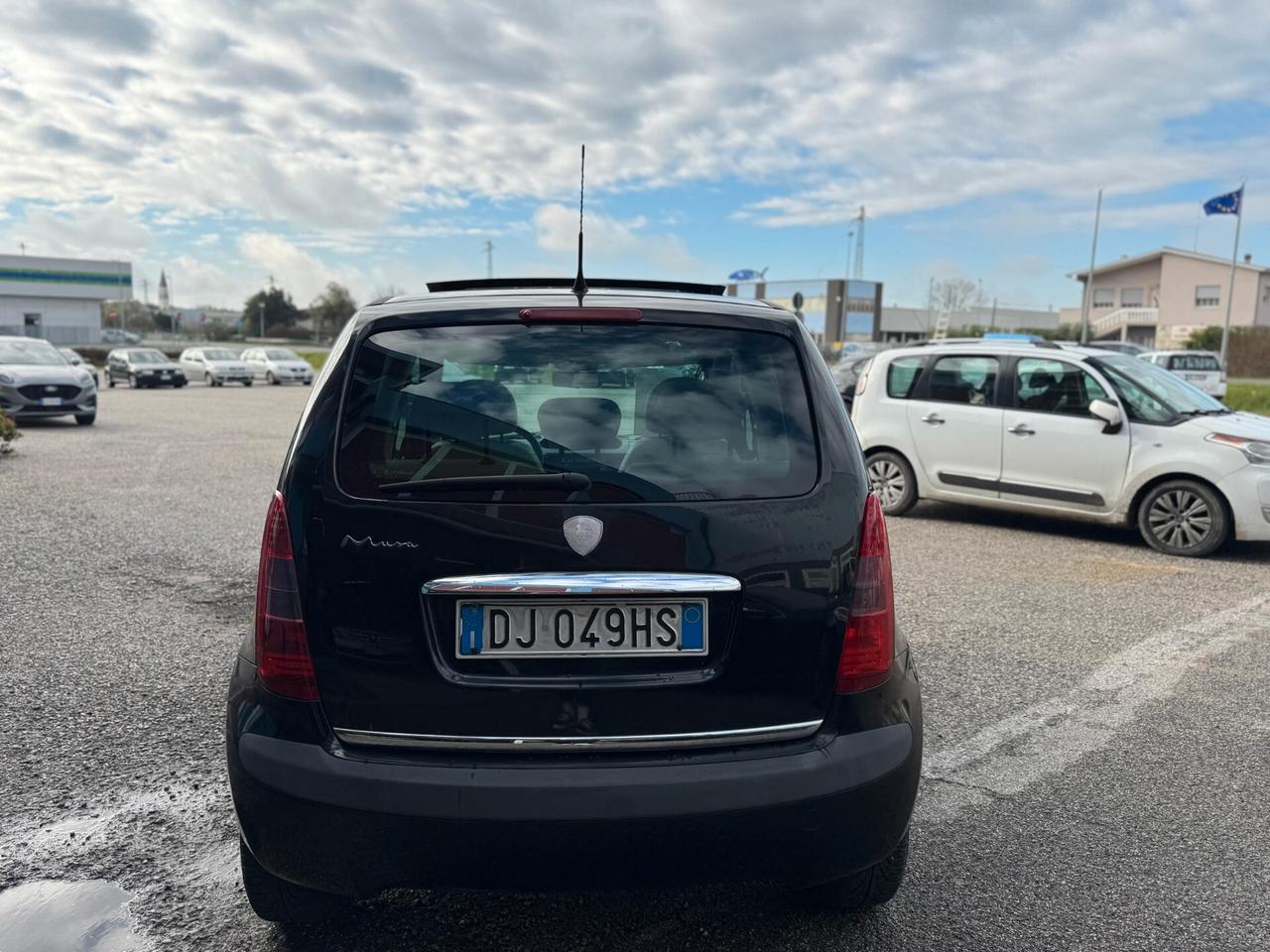 Lancia MUSA 1.4 16V Platino Plus