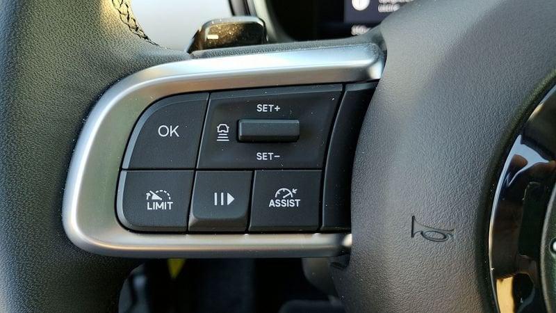 FIAT 600 Hybrid MHEV La Prima