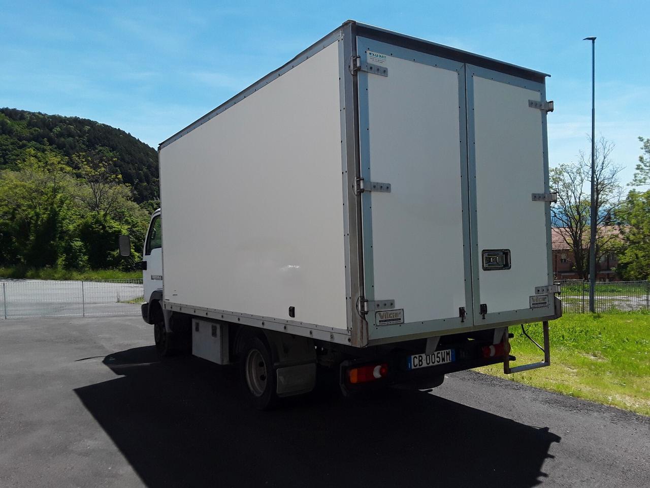 Nissan cabstar