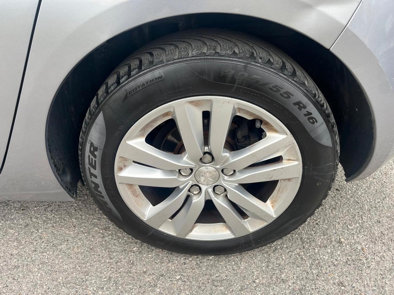 Peugeot 308 BlueHDi 100 S&S