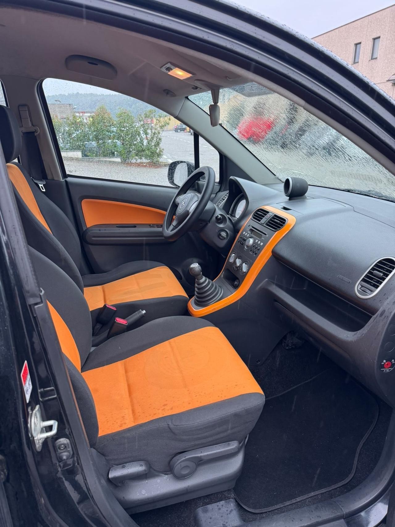 Opel Agila 1.0 BENZINA NEOPATENTATI - PERFETTA