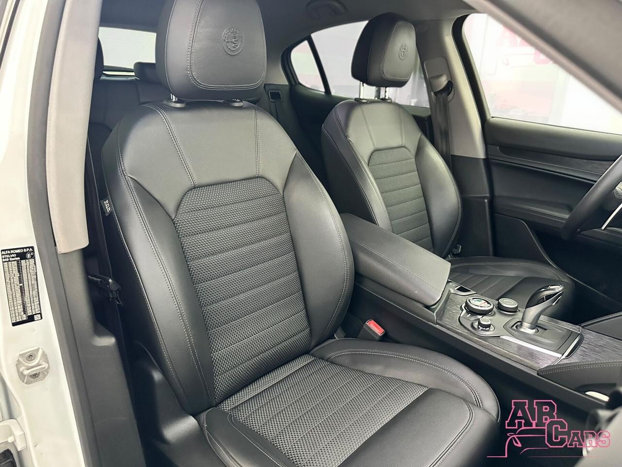 Alfa Romeo Stelvio 2.2 Turbodiesel 210 CV AT8 Q4 Veloce