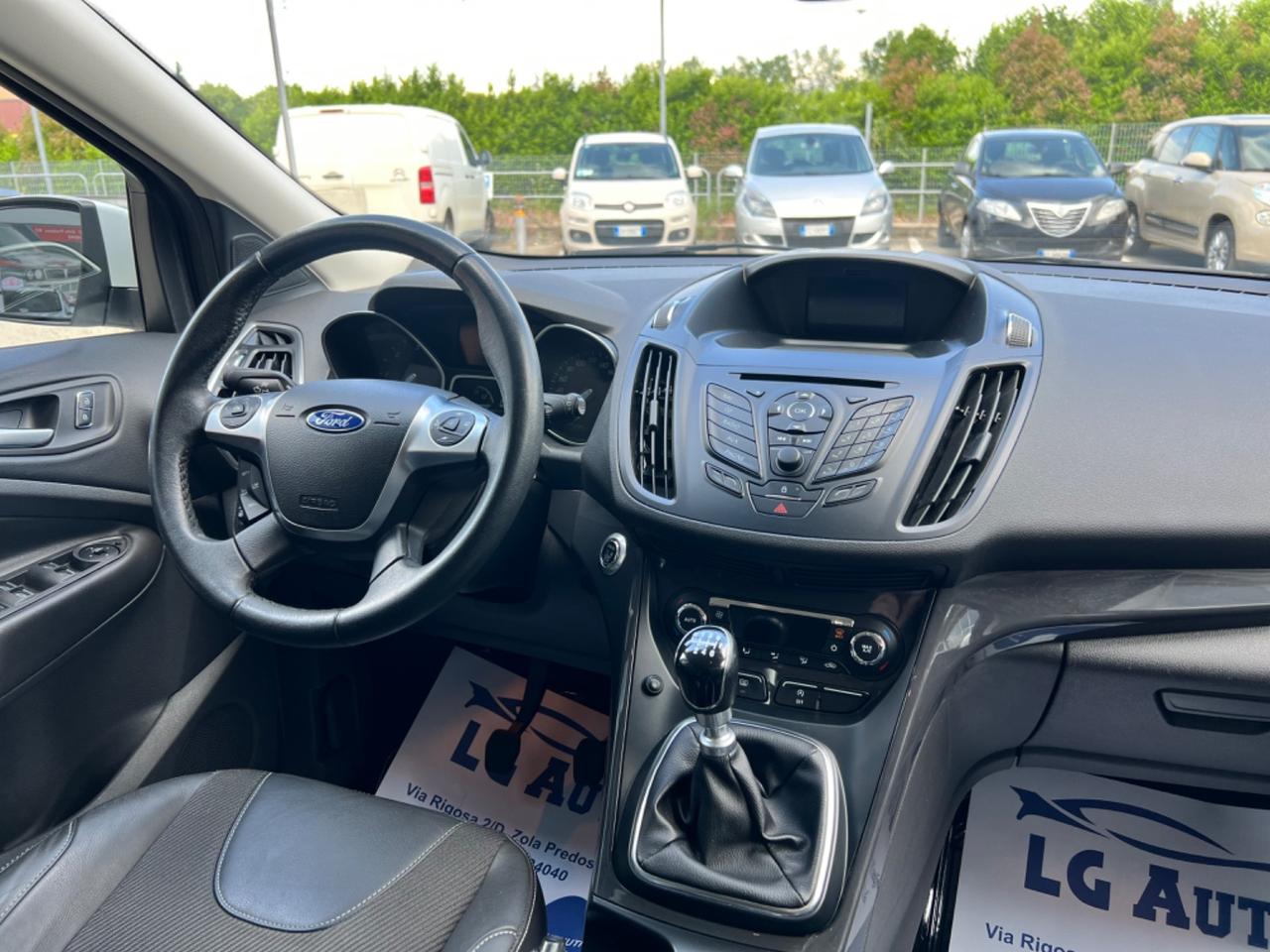 Ford Kuga 2.0 TDCI 150 CV S&S 4WD Titanium