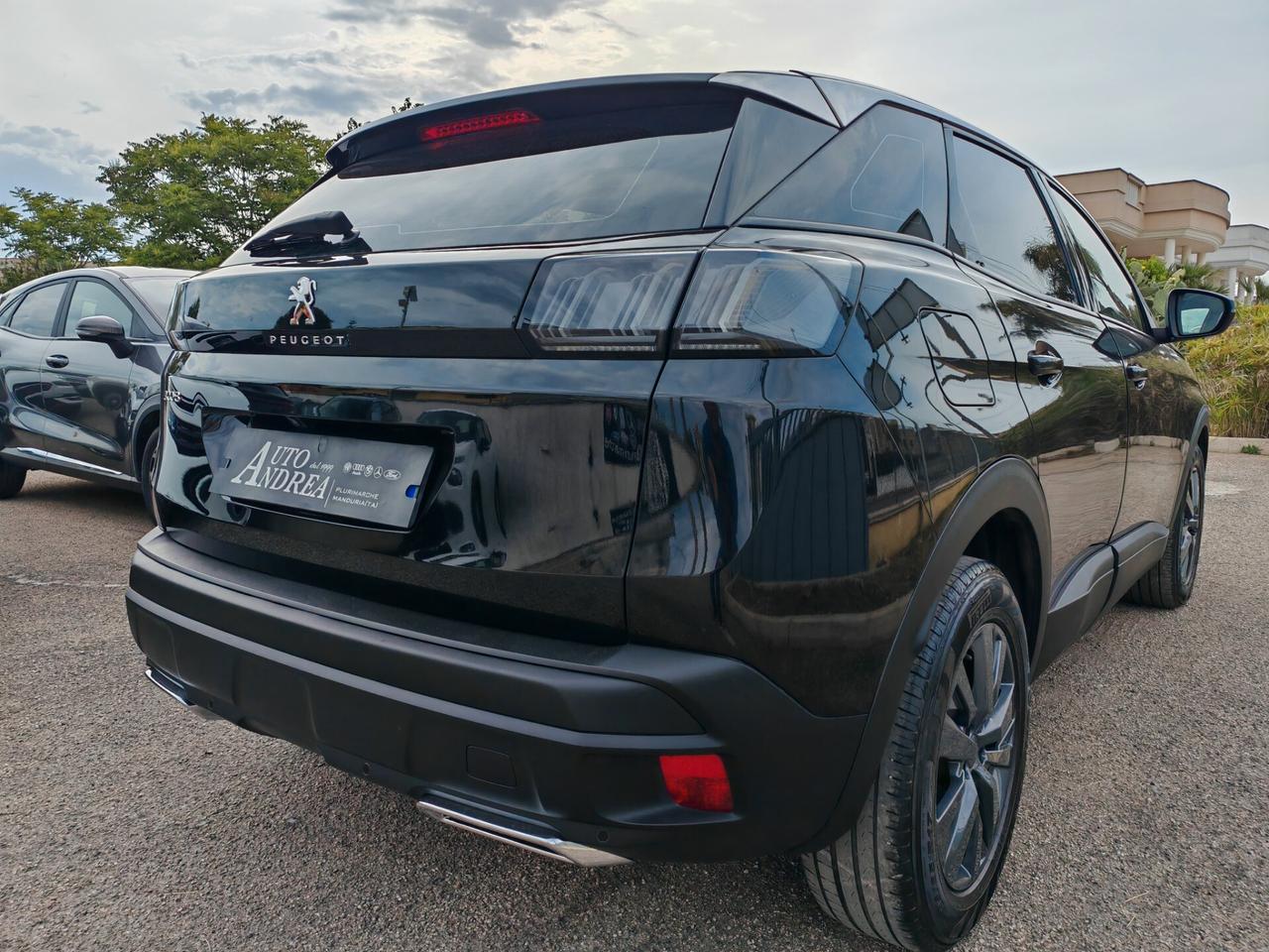 Peugeot 3008 15BlueHDi Allure Navig cam led 2021