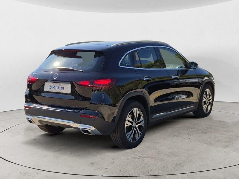 Mercedes-Benz GLA 180 Progressive Advanced Plus auto