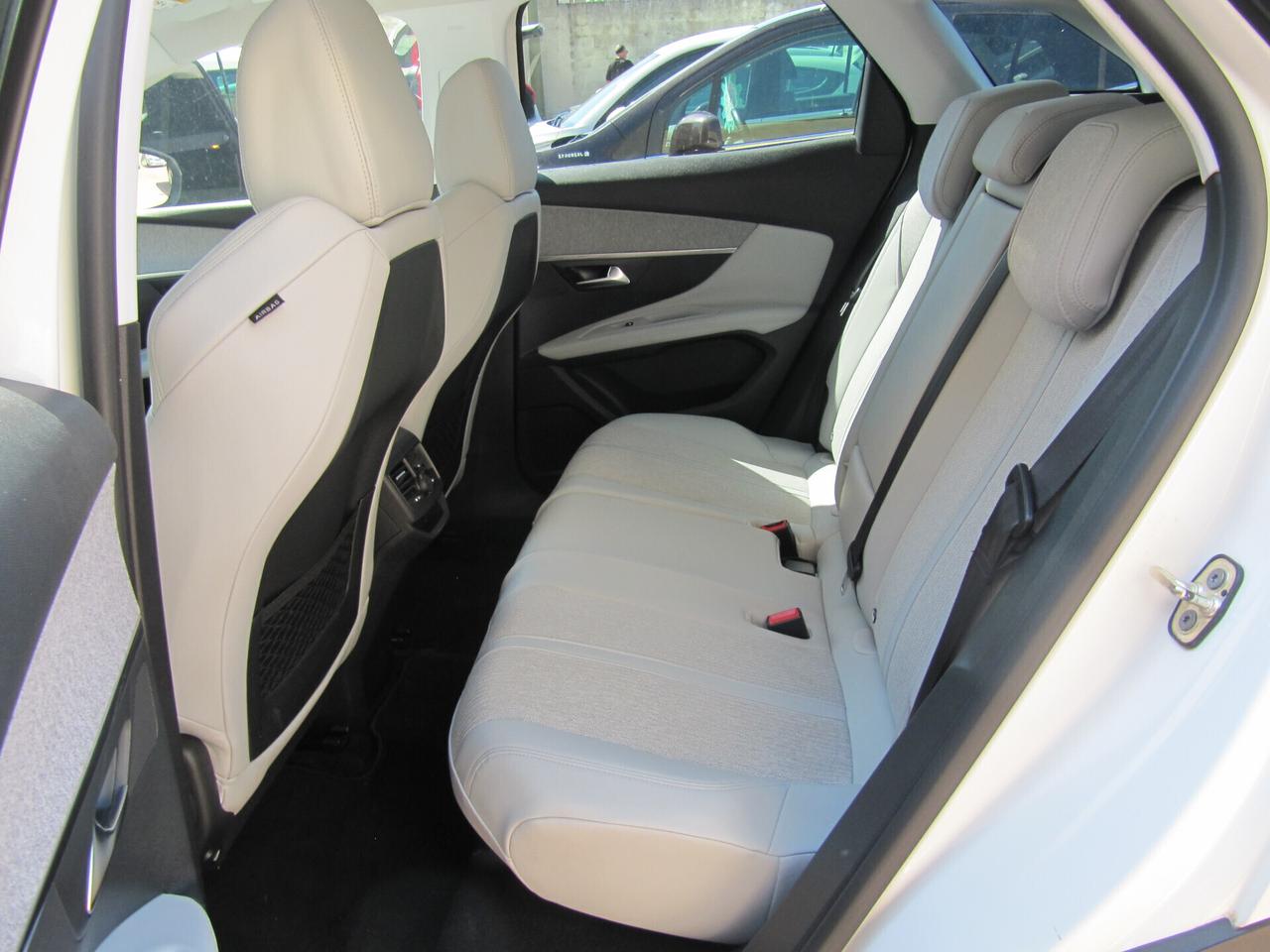 Peugeot 3008 BlueHDi 130 S&S EAT8 Allure - AUTOMATICO