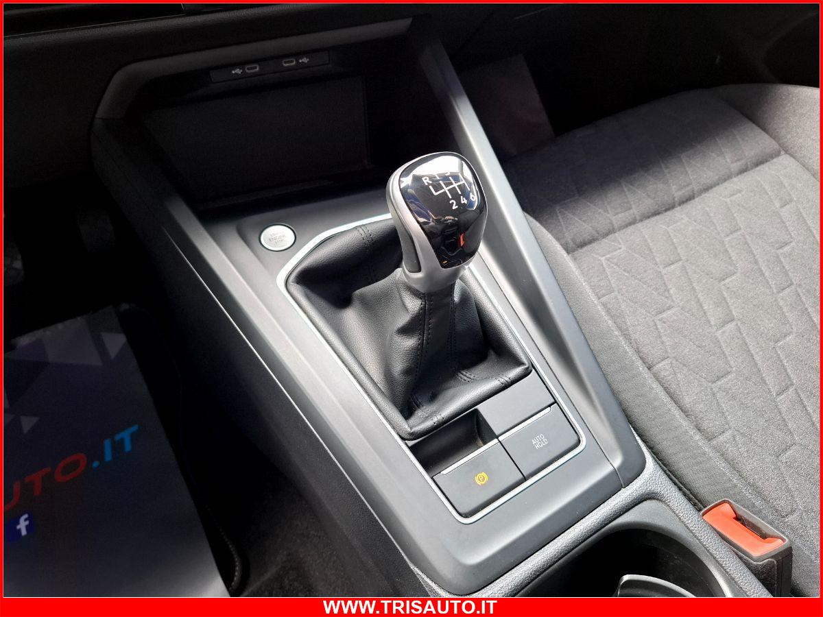 VOLKSWAGEN Golf 2.0 Tdi Life NEOPATENTATI (FULL LED+NAVI)