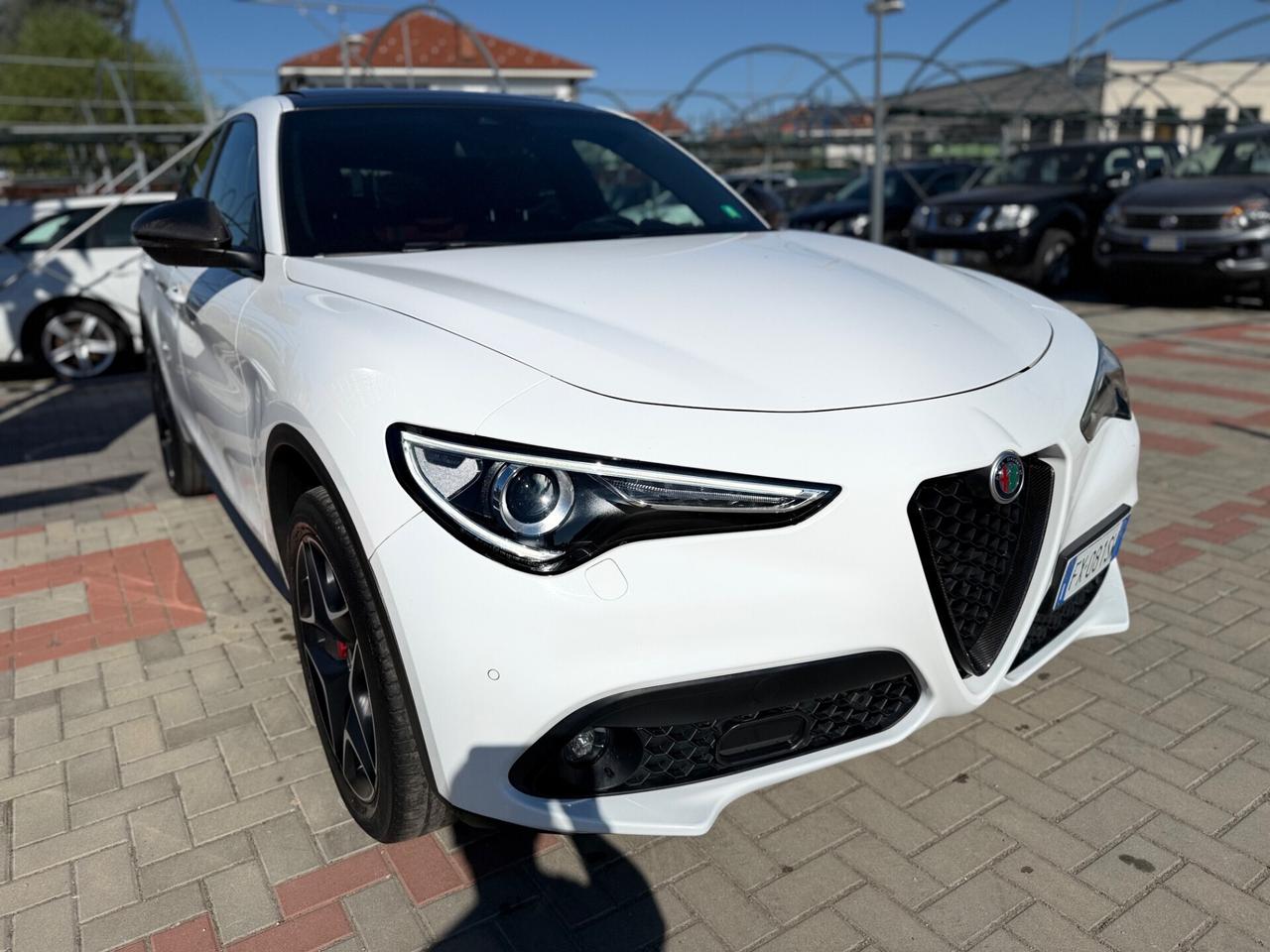 Alfa Romeo Stelvio 2.2 Turbodiesel 210 CV AT8 Q4 Veloce