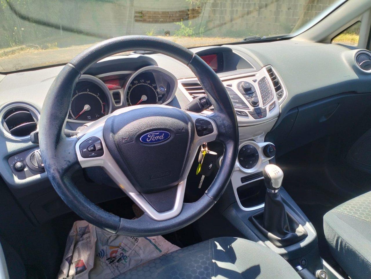 Ford Fiesta 5 Porte Fiesta 5p 1.4 16v Titanium Gpl