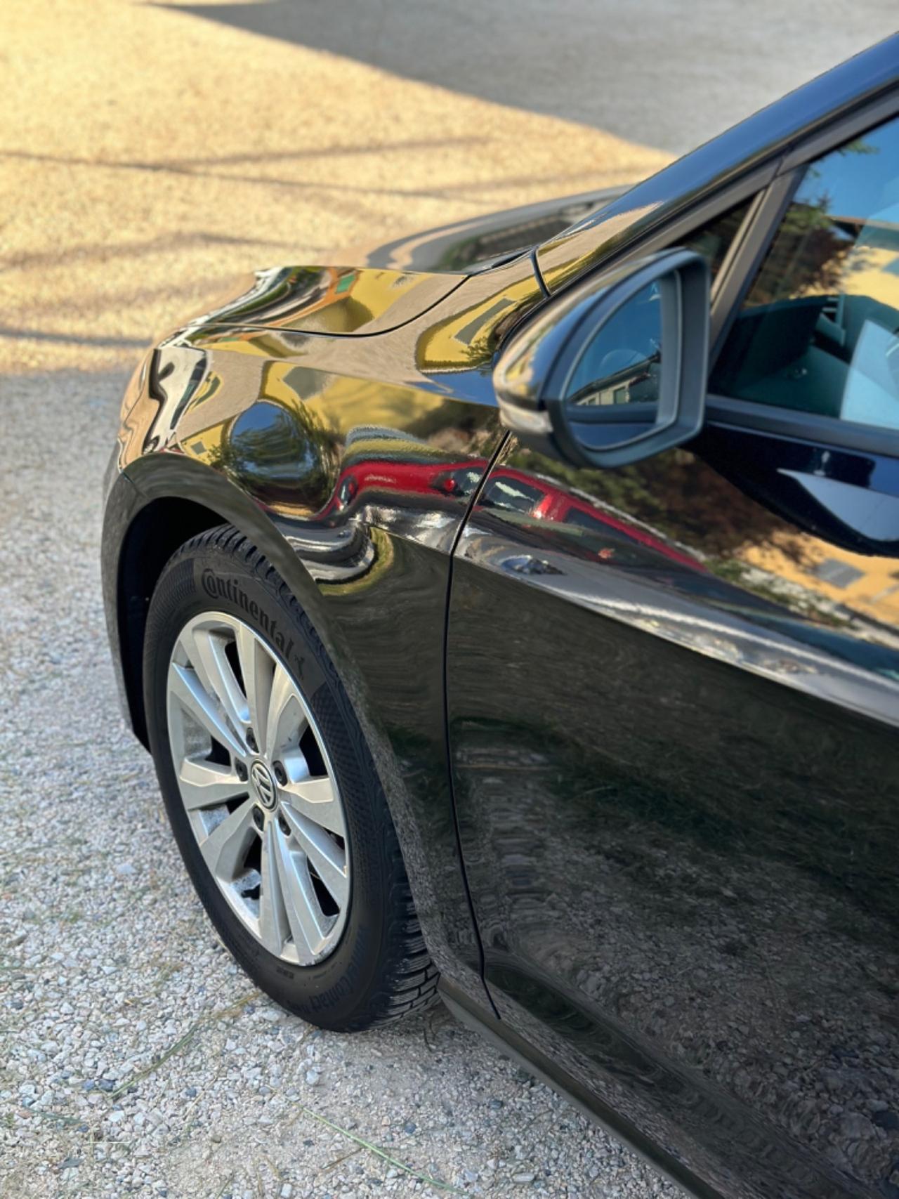 Volkswagen GOLF 1.2 TSI 105 CV CMBT KMCERT UNICOPR