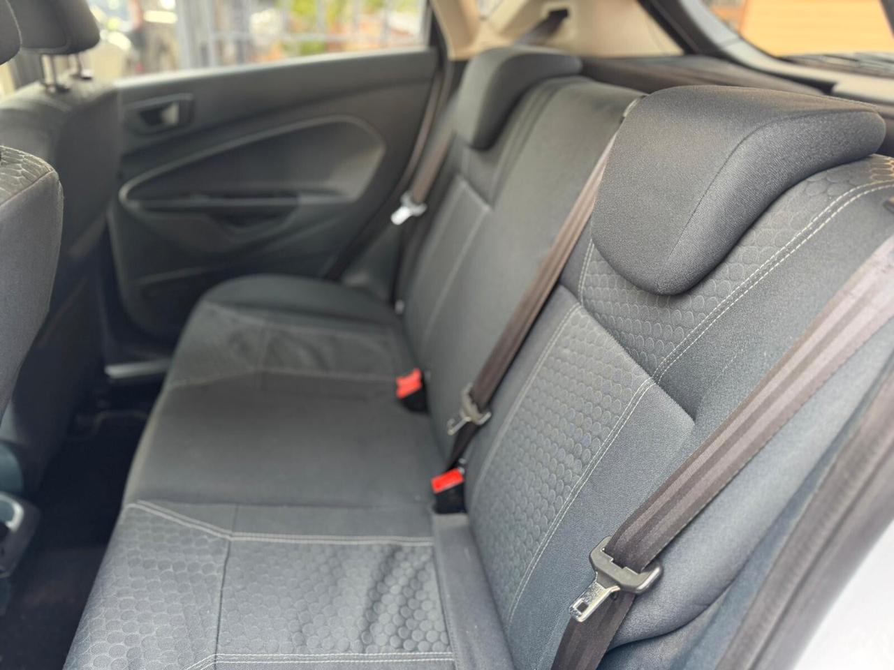 Ford Fiesta 1.4 GPL Titanium