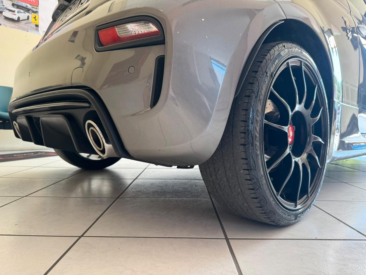 Abarth 595 1.4 Turbo T-Jet 165 CV Turismo