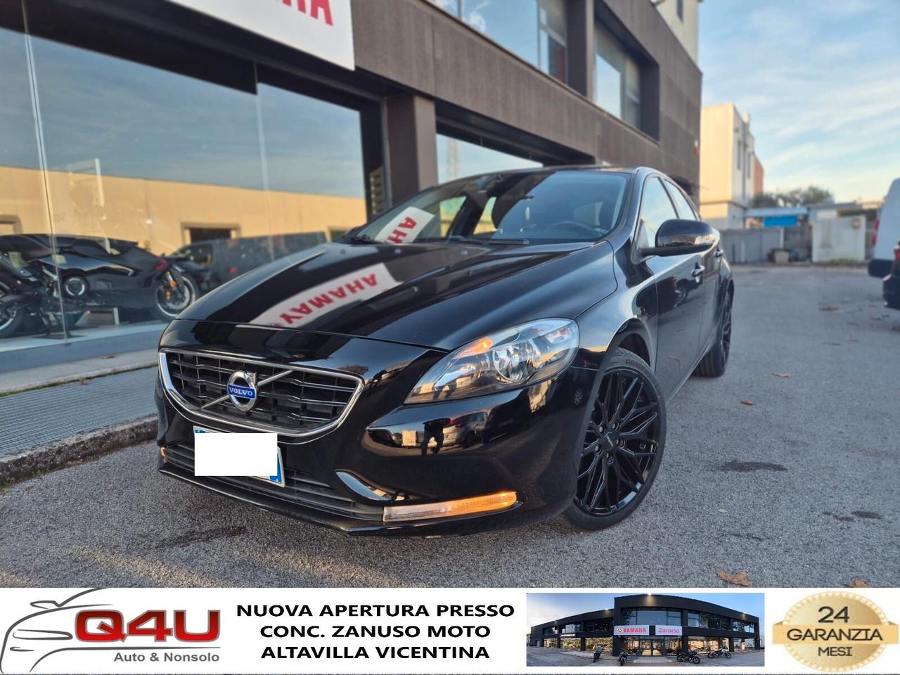 Volvo V40 D2 1.6 Kinetic E5B -- IN ARRIVO!!!