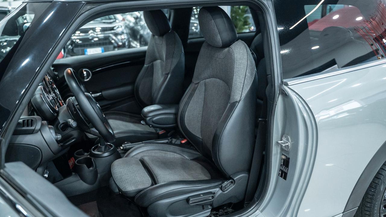 Mini Countryman John Cooper Works 2.0 3P 231 CV AUTO XENO NAVI FULL OPTIONAL