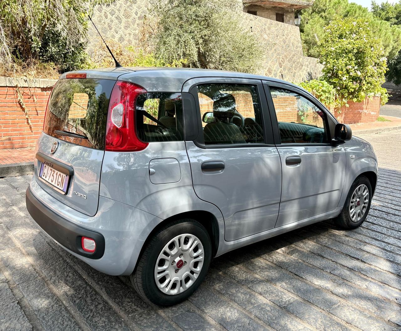 Fiat Panda 1.0 FireFly S&S Hybrid