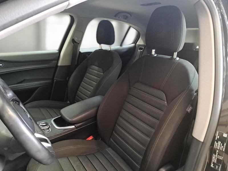 ALFA ROMEO STELVIO 2.2 TURBO DIESEL 190 CV BUSINESS AT8 Q4 SUV