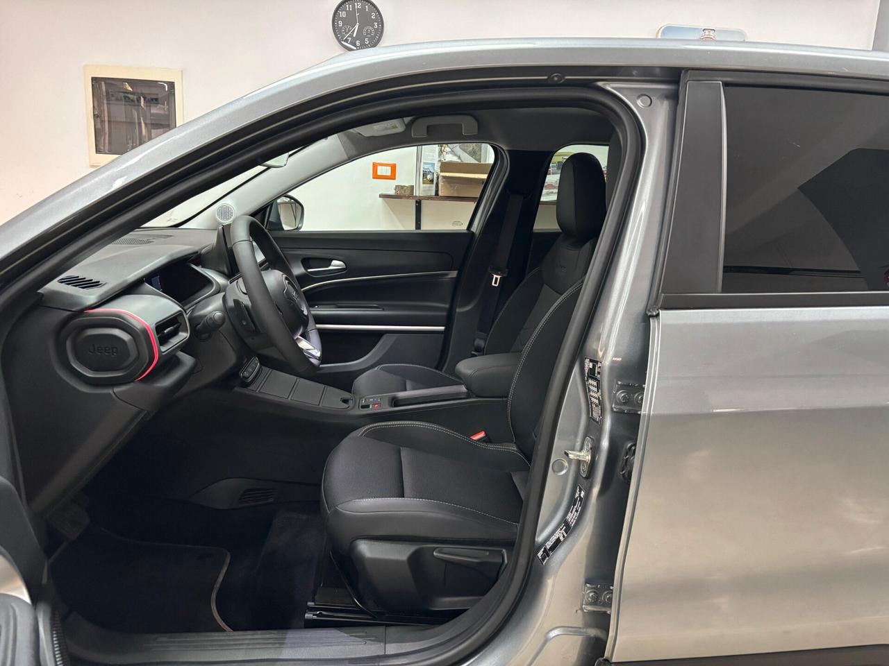 Jeep Avenger 1.2 Turbo 110 CV Hybrid DCT Summit
