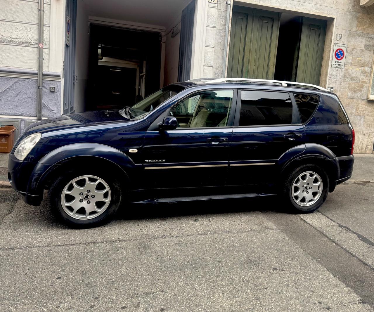 Ssangyong REXTON II 2.7 XVT A/T Executive Top
