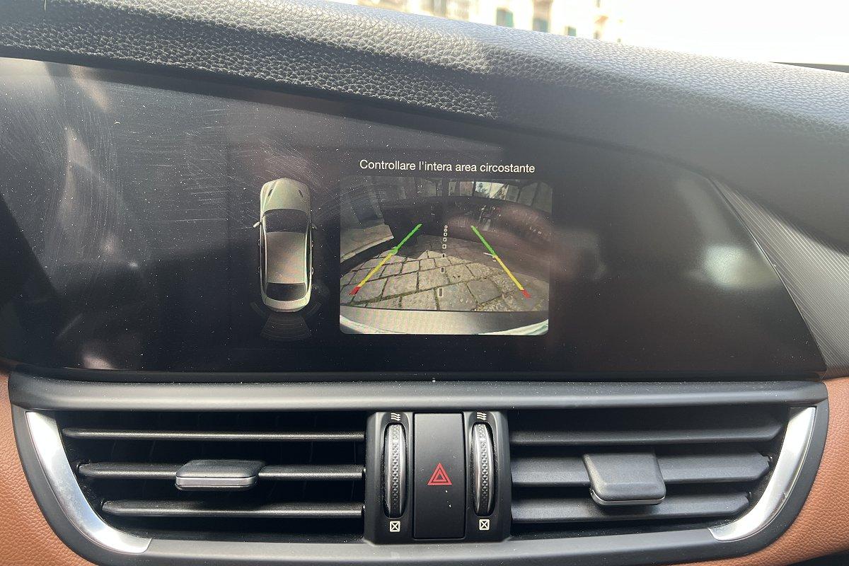 ALFA ROMEO Giulia 2.2 Turbodiesel 210 CV AT8 AWD Q4 Veloce