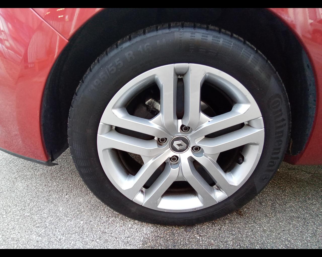 RENAULT Clio 4ª serie - Clio Sporter 1.2 75CV Zen