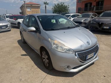 Peugeot 208 1.6 e-HDi 115 CV Stop&Start 5 porte Allure