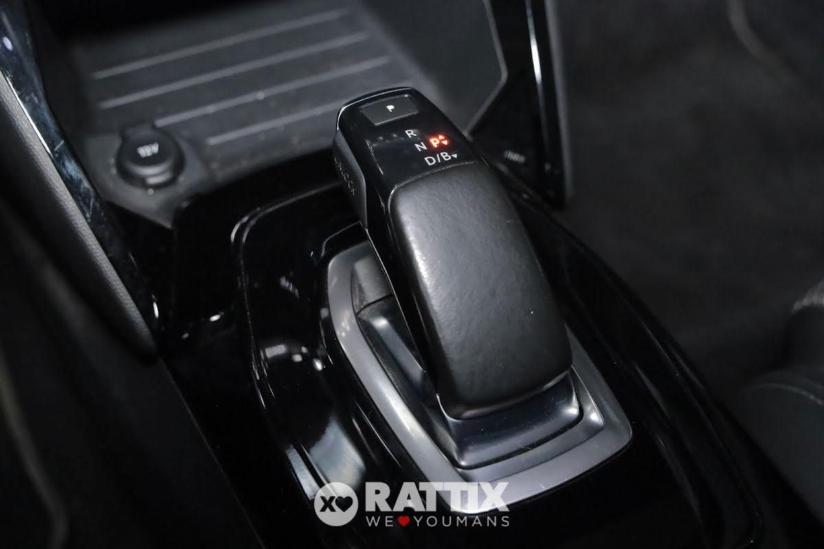 Peugeot e-208 motore elettrico 100kW GT