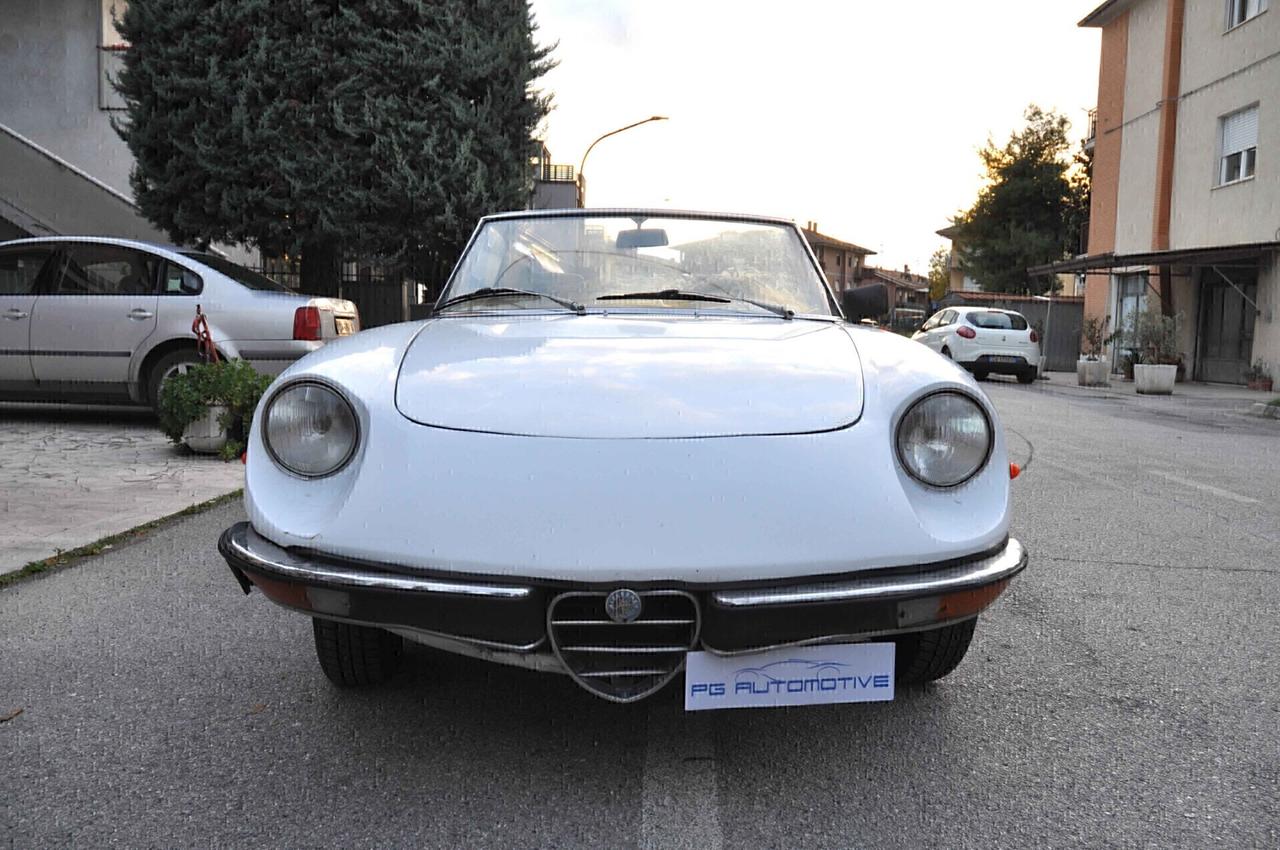 Alfa Romeo Spider Duetto 1.3