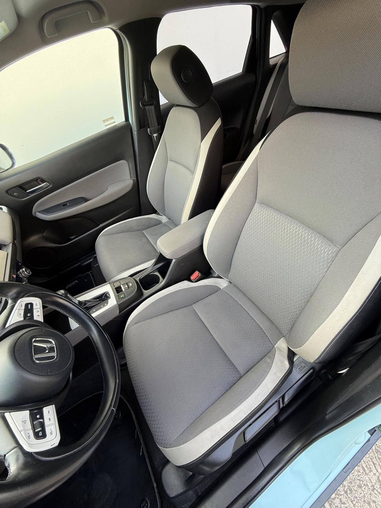 Honda Jazz CrosStar 1.5 HYBRID FULL OPT 2022 TOP