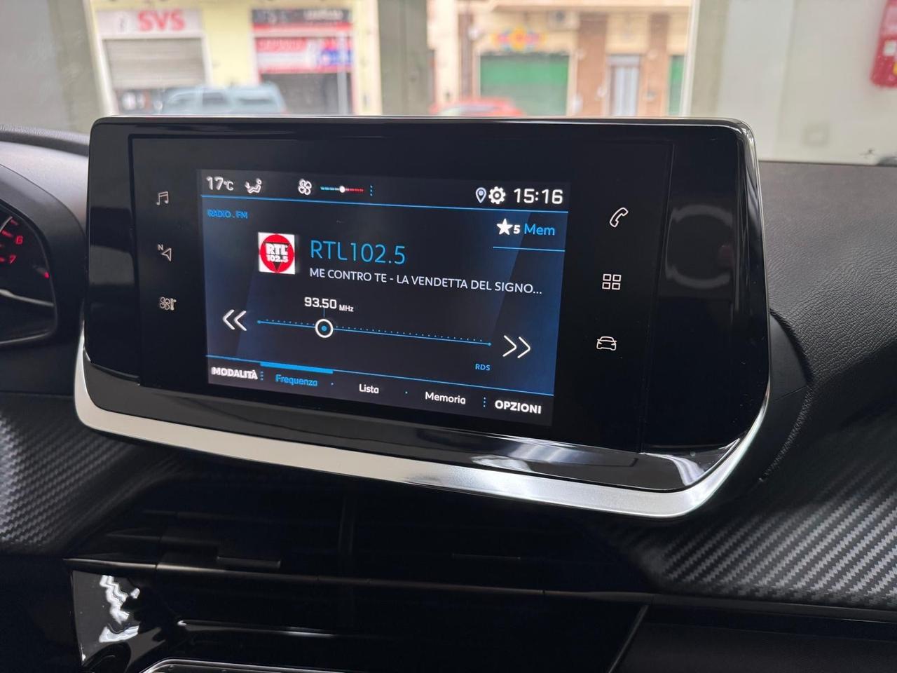 Peugeot 208 1.5cc diesel/ 2022/ 100cv/ FULL LED