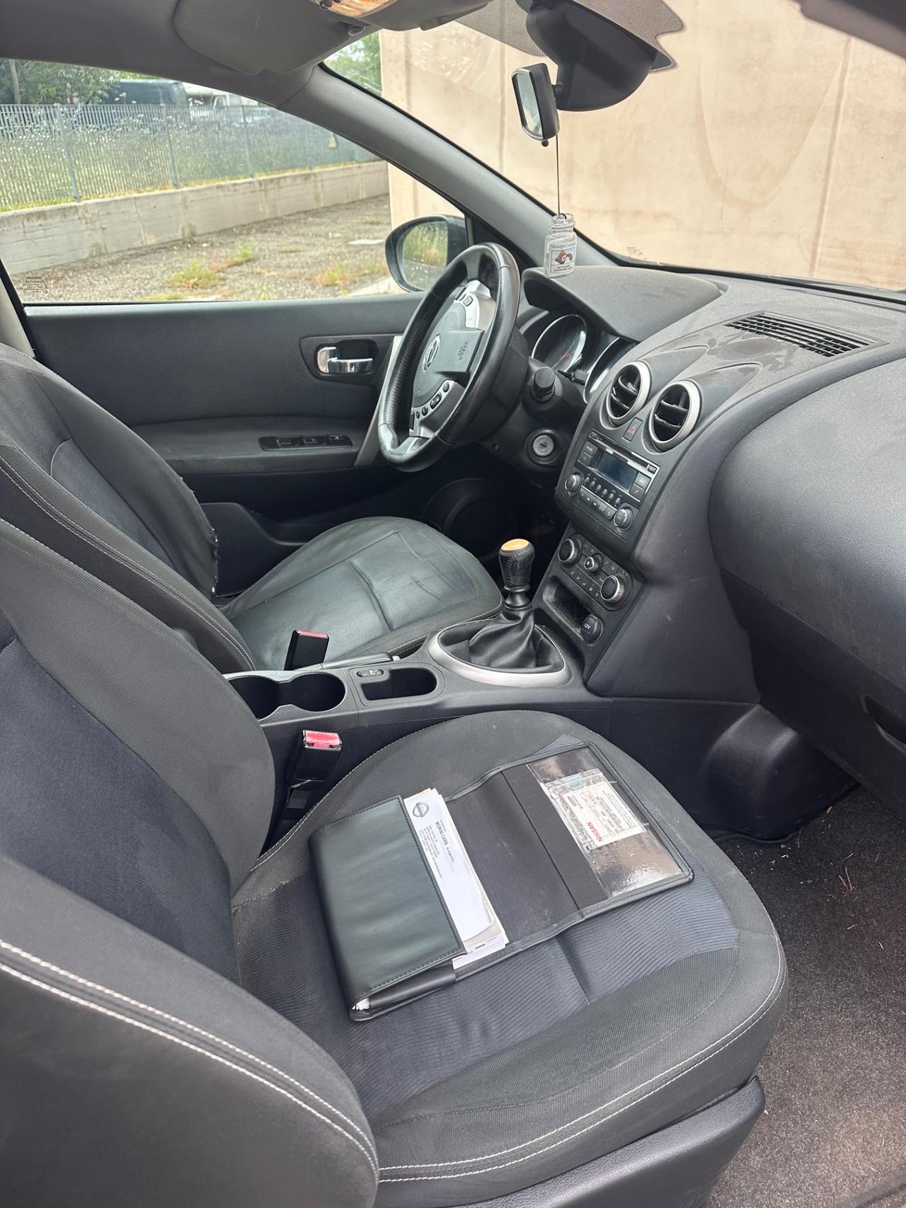 Nissan Qashqai 2.0 dCi DPF Visia