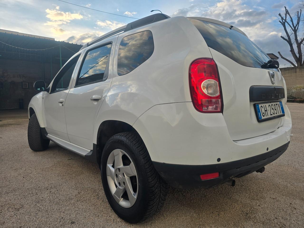 Dacia Duster 1.6 GPL FULL OPTIONAL ECONOMICA 2011