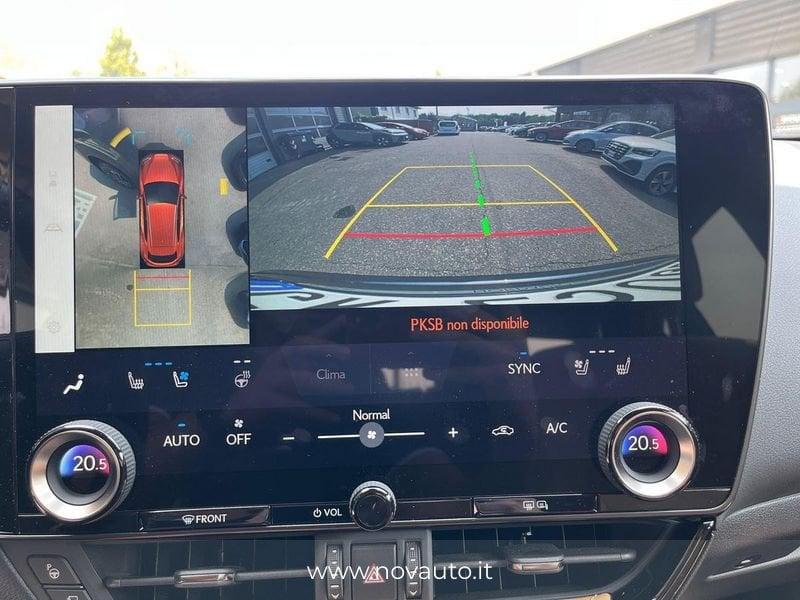 Lexus NX Plug-in Luxury 4WD MY22
