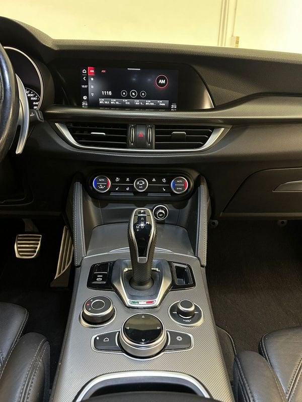 Alfa Romeo Stelvio 2.2 Turbodiesel 210 CV AT8 Q4 Veloce