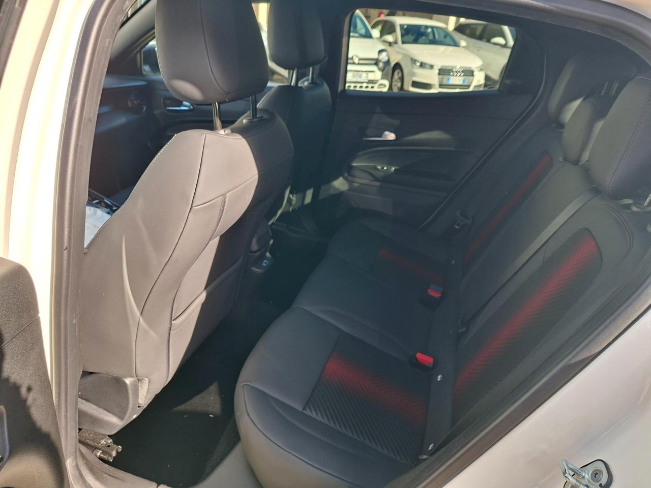 Alfa Romeo Junior 1.2 136 CV Hybrid eDCT6 Speciale