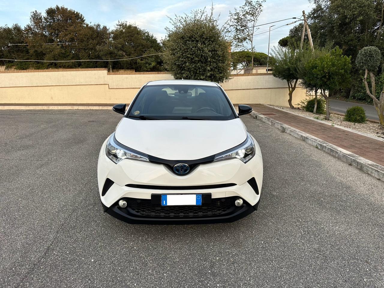 Toyota C-HR 1.8 Hybrid E-CVT Business Unico Proprietario