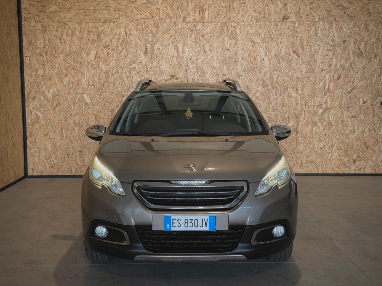 Peugeot 2008 1.2 VTi 82CV Allure - NEOPATENTATI
