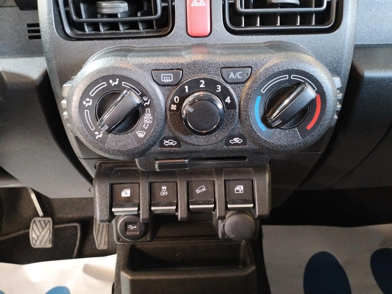 Suzuki Jimny 1.5 4 posti Pro 4wd allgrip